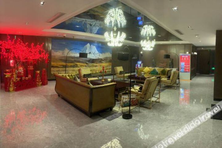 Hotel Interior 11 of 18