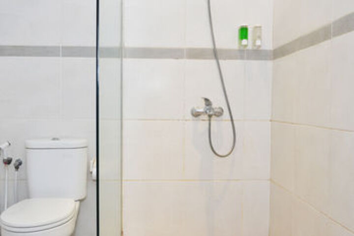 Room 4 of 23