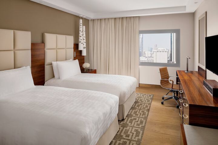 Room 38 of 181