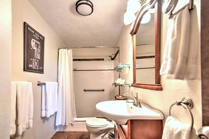 Room 77 of 129
