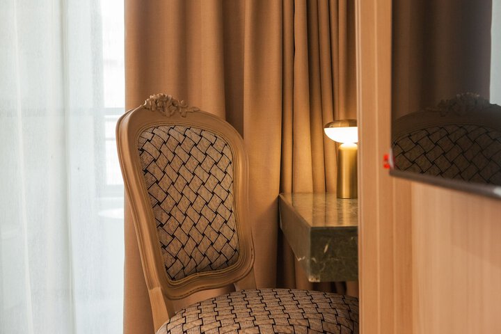 Room 101 of 243