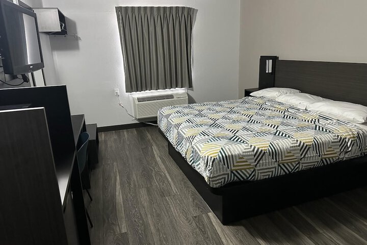 2 Double Beds (8 of 10)