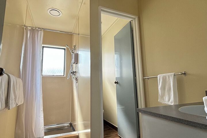 Room 76 of 101