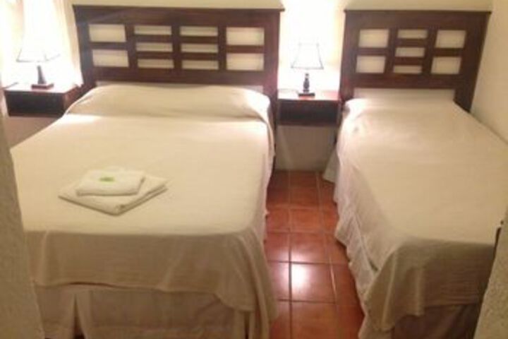 Room 8 of 23