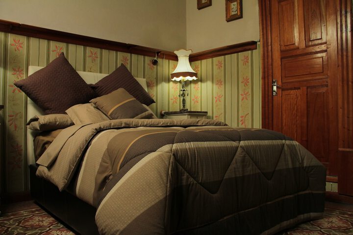 Room 2 of 43