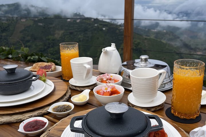 Breakfast/Coffee Service 93 of 103