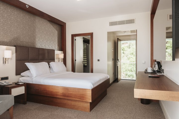 Room 14 of 81