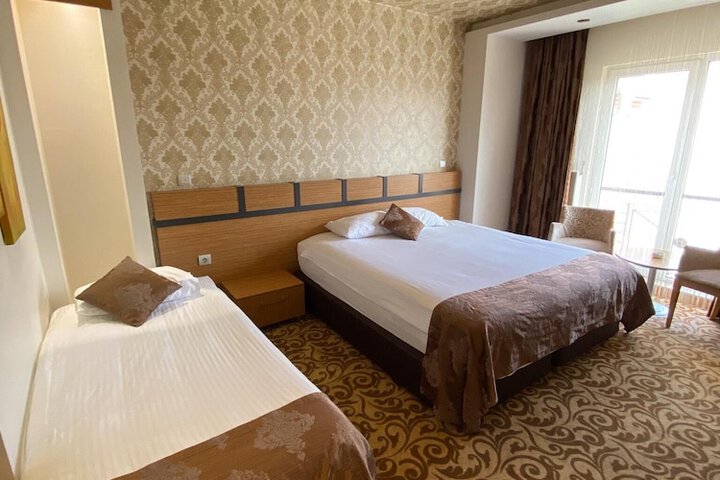 Room 14 of 43