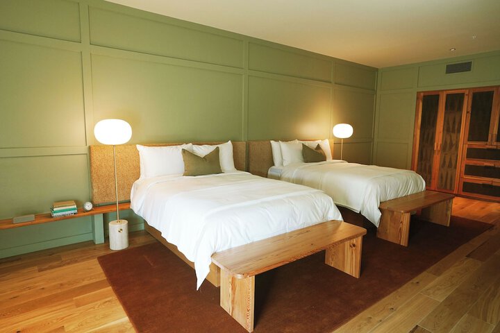 Room 5 of 53