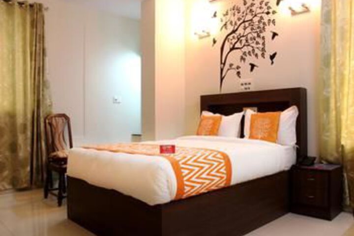 Room 15 of 29
