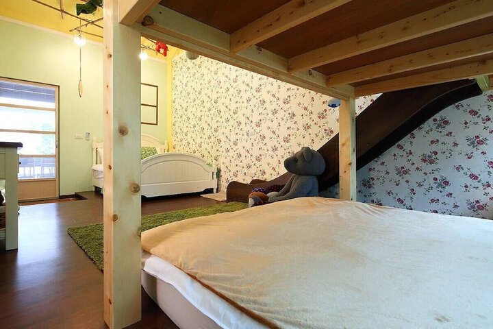 Room 26 of 60