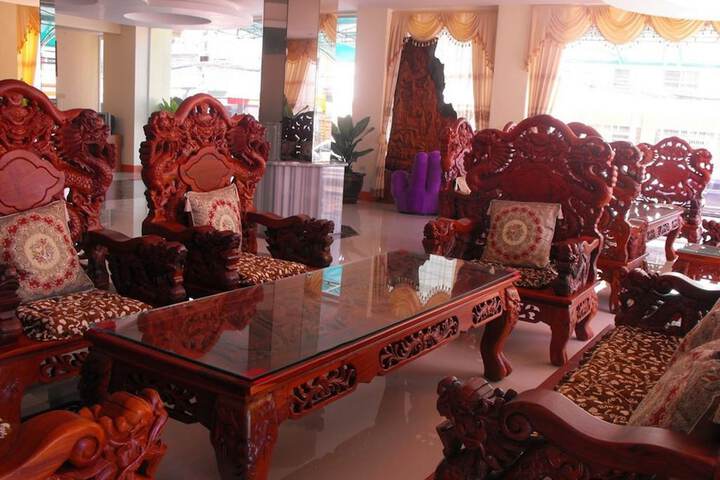 Hotel Interior 4 of 21