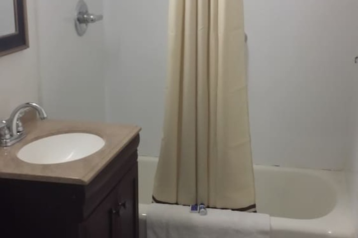 Room 13 of 31