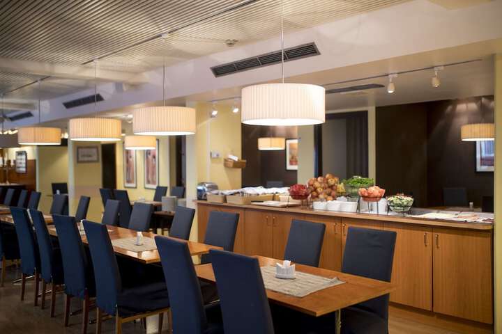 Dining Photos