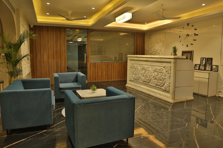 Hotel Interior 6 of 29