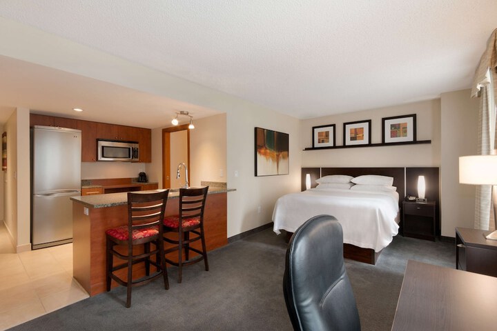 Room 16 of 48