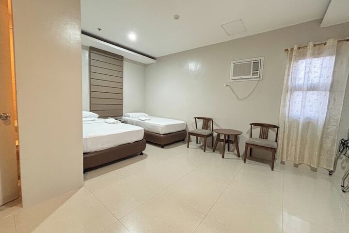 Room 48 of 96