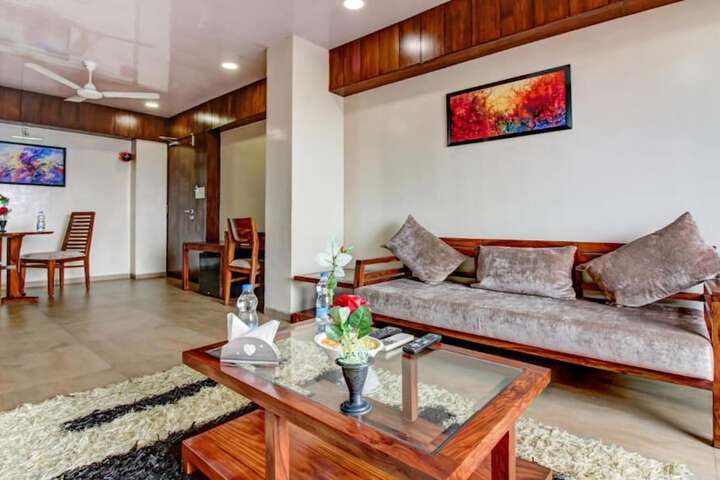Hotel Interior 4 of 26