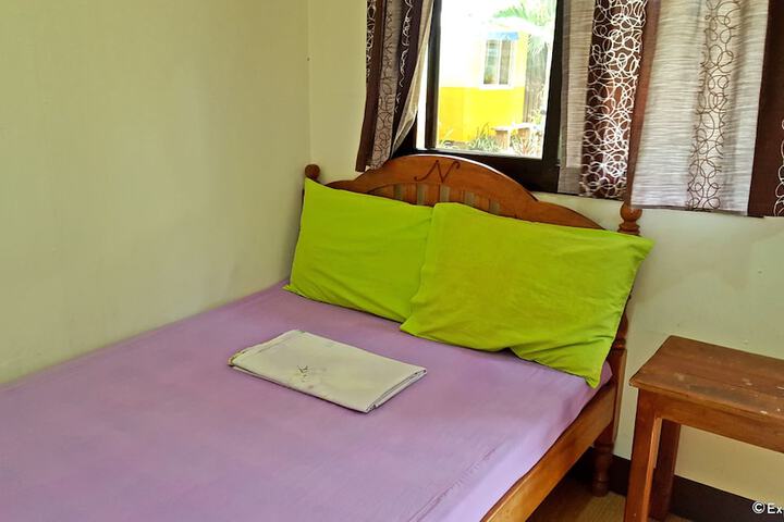 Room 7 of 30