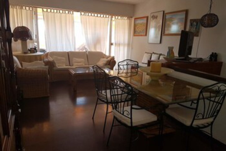 Room 13 of 23