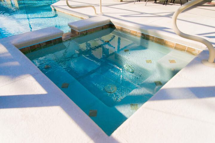 Pool 35 of 42