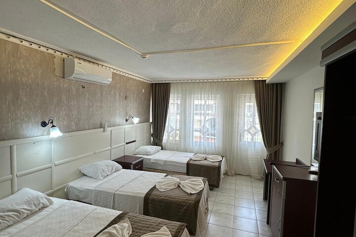 Room 37 of 46