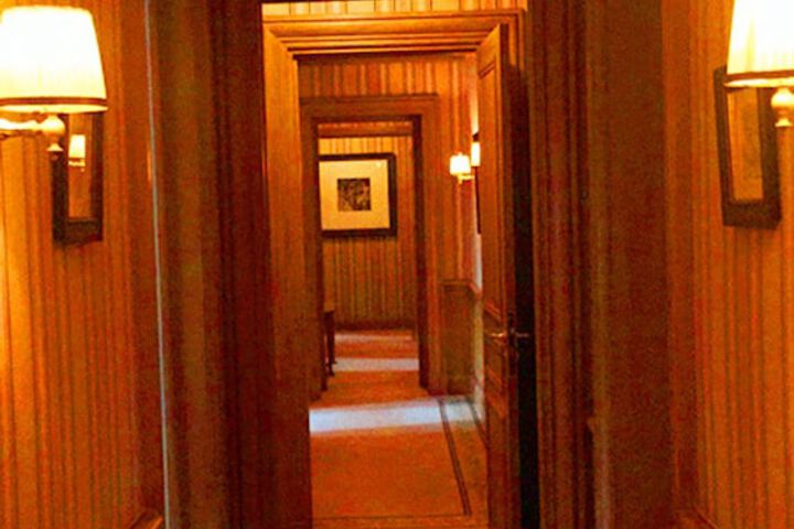 Ballroom/Hall 41 of 62