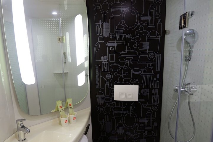 Room 19 of 23