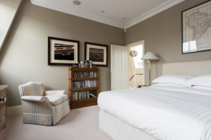 Image of WATERFORD ROAD II BY ONEFINESTAY