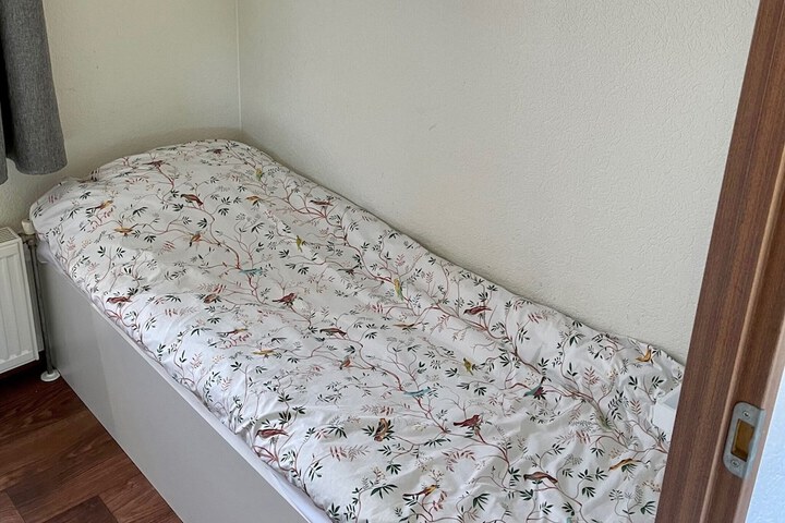 Room 3 of 25