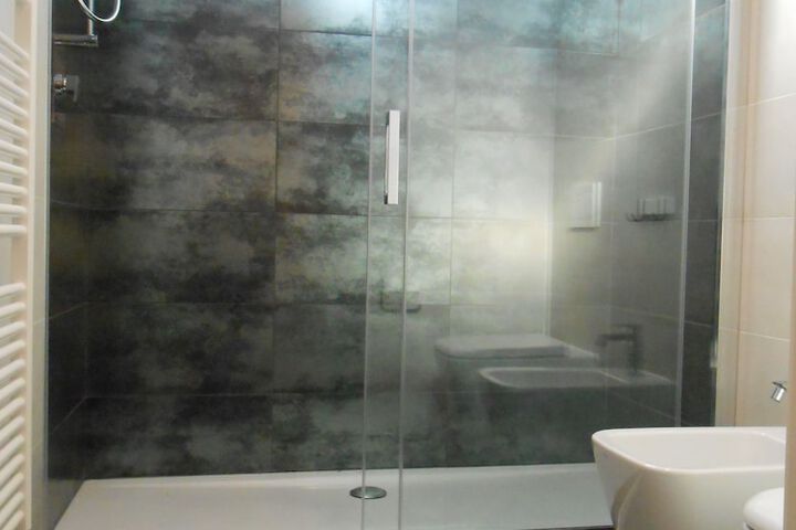 Room 19 of 40