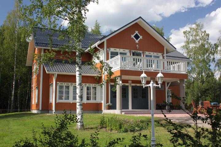Exterior of Hotel Sininen Helmi