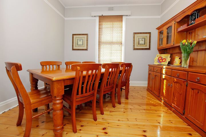 Room 15 of 36