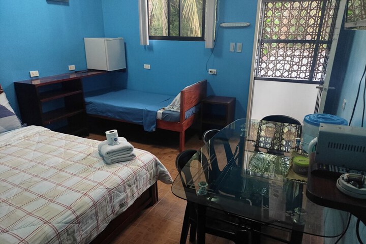 Room 18 of 126