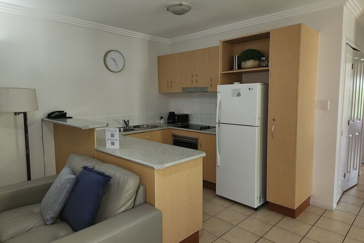 Room 3 of 72