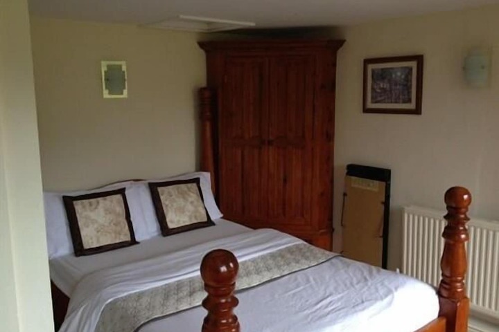 Room 18 of 70