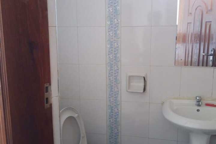 Room 16 of 25
