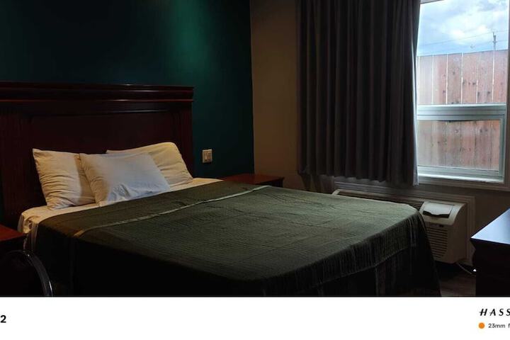 Room 3 of 7