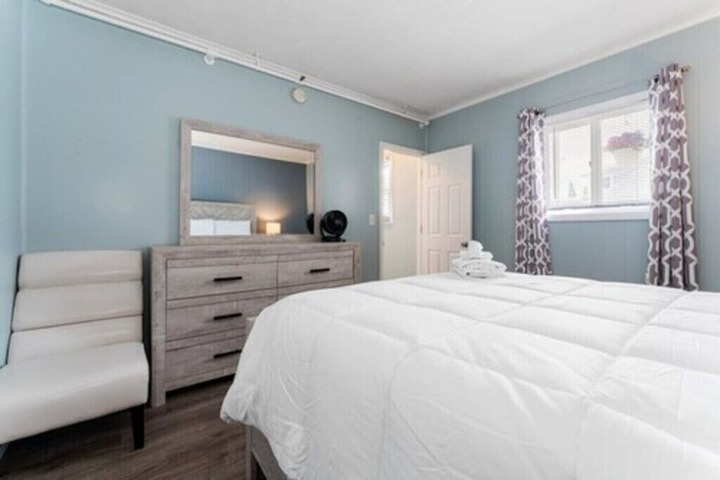 Room 10 of 41