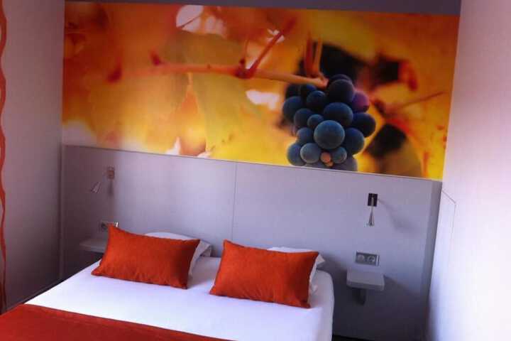 Room 18 of 42