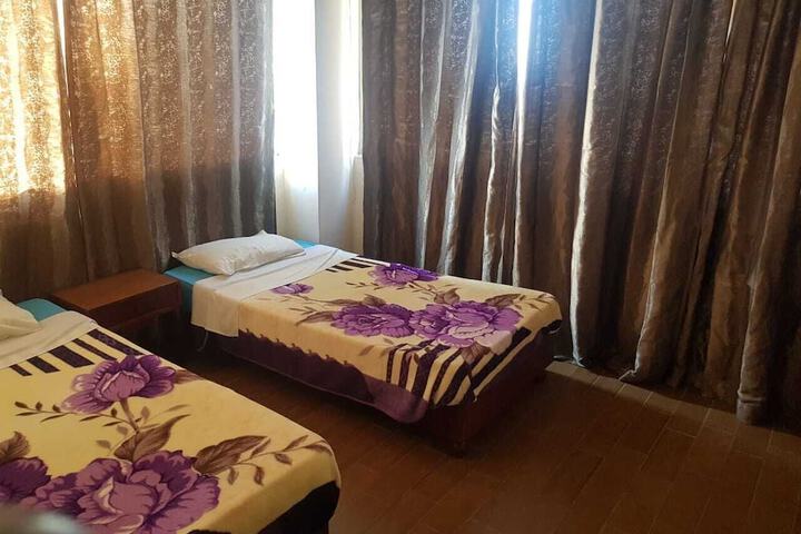 Room 8 of 39