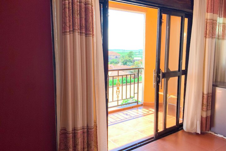 Room 43 of 226