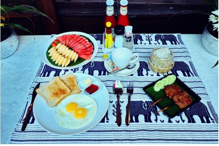 Breakfast area