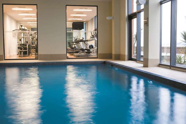 Pool 75 of 118