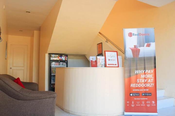 RedDoorz near Panglao Municipal Hall