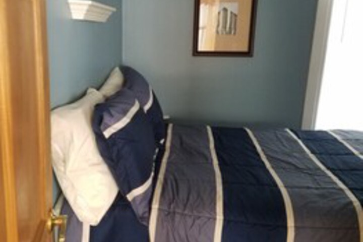 Room 19 of 25