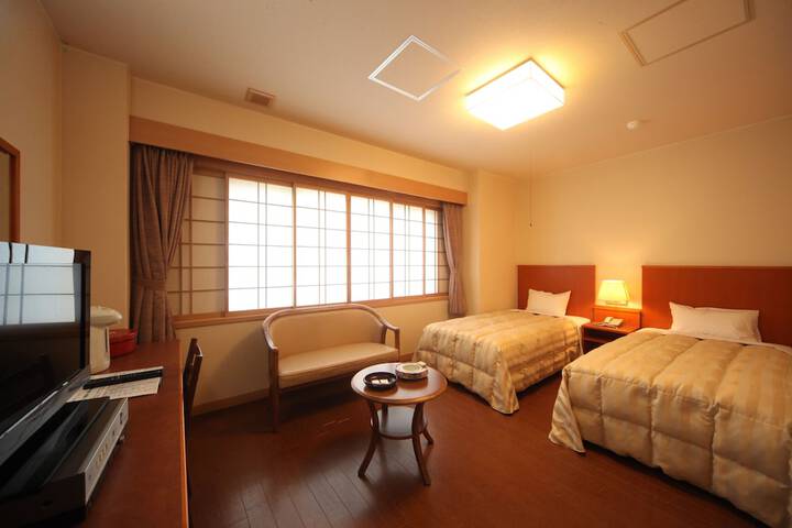 Room 9 of 54