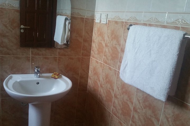 Room 13 of 17
