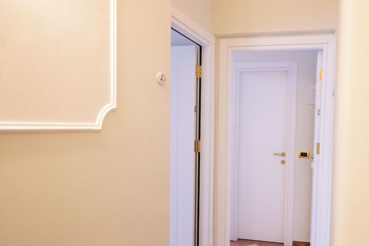 Room 32 of 75