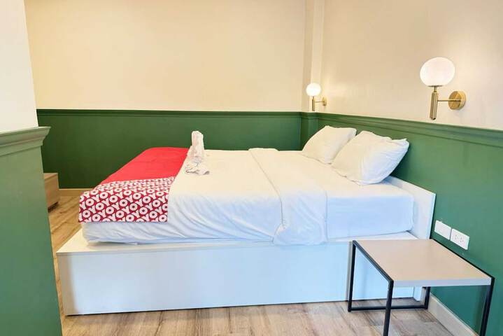 Room 20 of 43